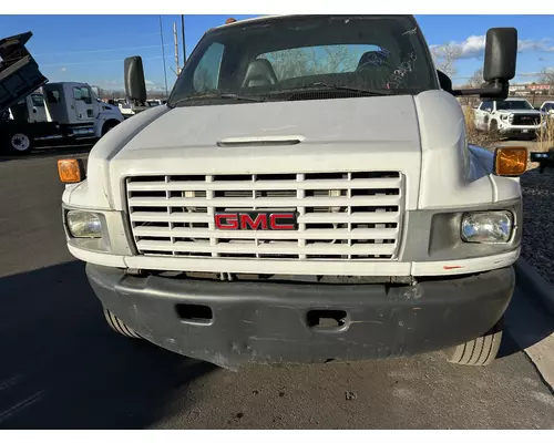 GMC C5500 Hood