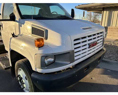 GMC C5500 Hood