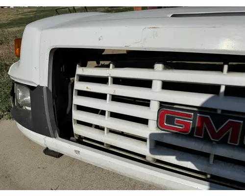 GMC C5500 Hood