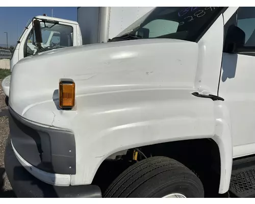 GMC C5500 Hood