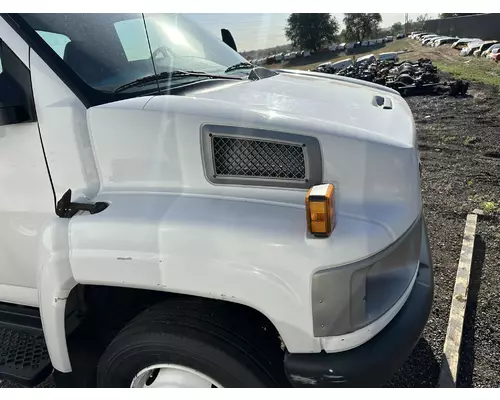 GMC C5500 Hood