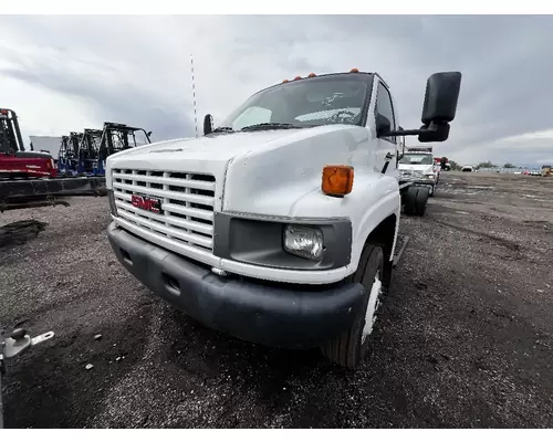 GMC C5500 Hood