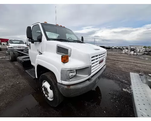 GMC C5500 Hood