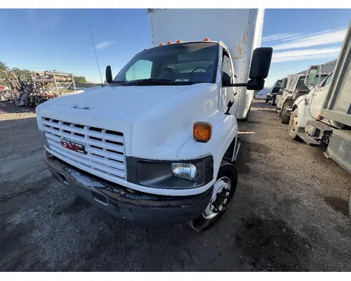 GMC C5500 Hood