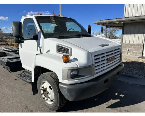 GMC C5500 Hood