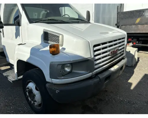 GMC C5500 Hood