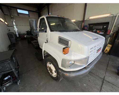 GMC C5500 Hood