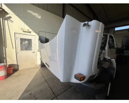 GMC C5500 Hood