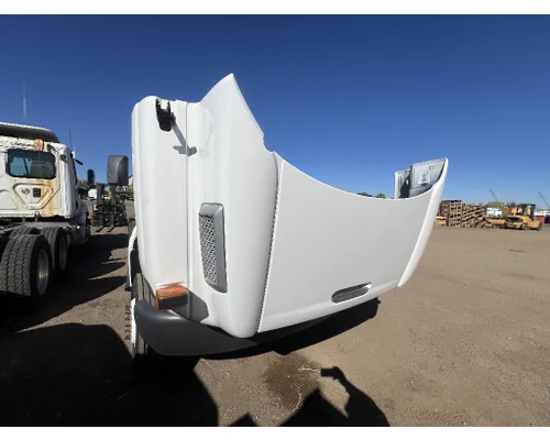 GMC C5500 Hood