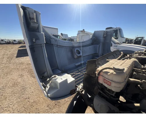 GMC C5500 Hood