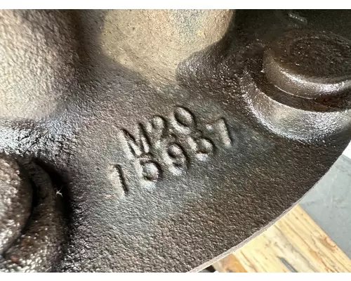 GMC C5500 Hub