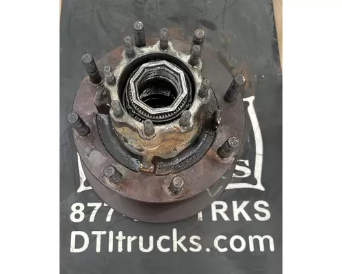 GMC C5500 Hub