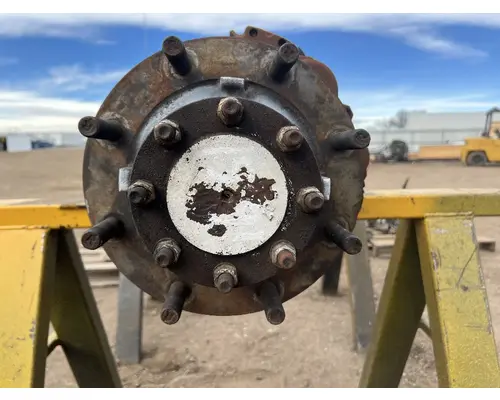 GMC C5500 Hub