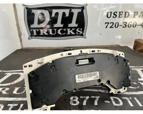 GMC C5500 Instrument Cluster