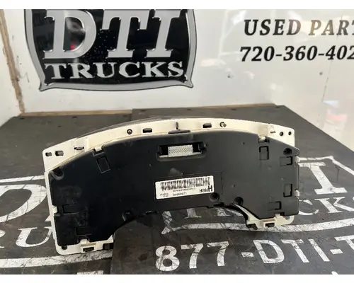 GMC C5500 Instrument Cluster