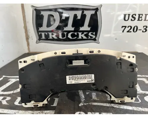 GMC C5500 Instrument Cluster
