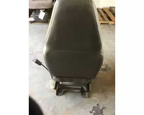 GMC C5500 SEAT, FRONT