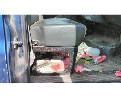 GMC C5500 SEAT, FRONT