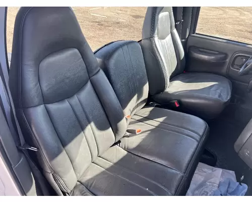 GMC C5500 Seat, Front
