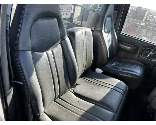 GMC C5500 Seat, Front
