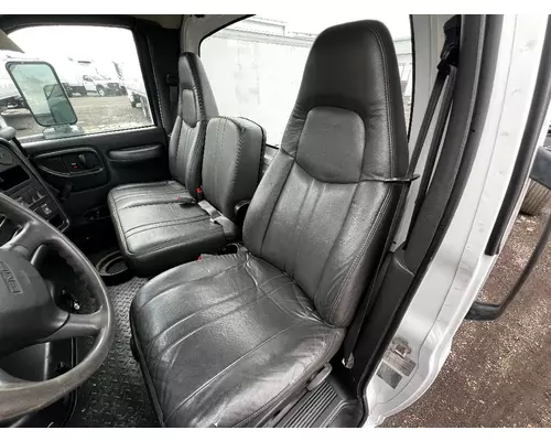 GMC C5500 Seat, Front