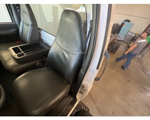 GMC C5500 Seat, Front