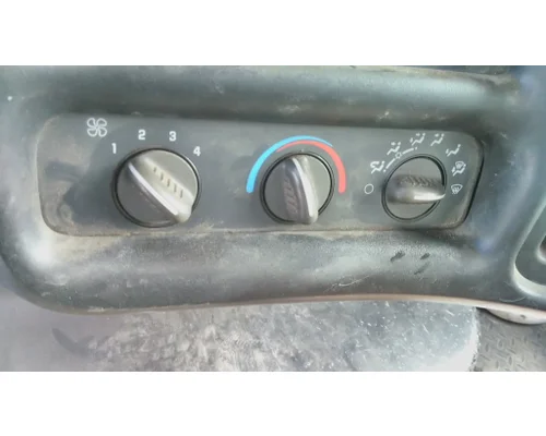 GMC C5500 TEMPERATURE CONTROL