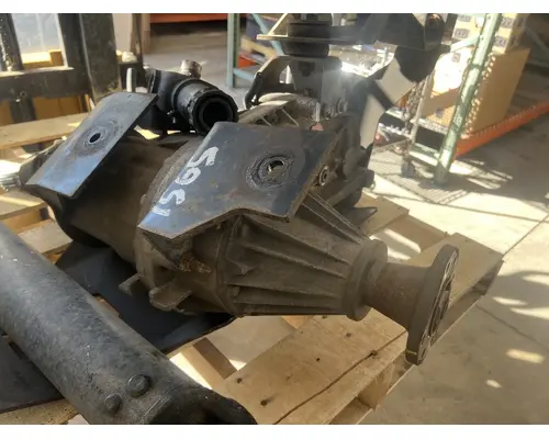 GMC C5500 Transfer Case Assembly