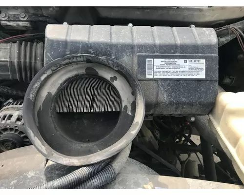 GMC C5C042 Air Cleaner