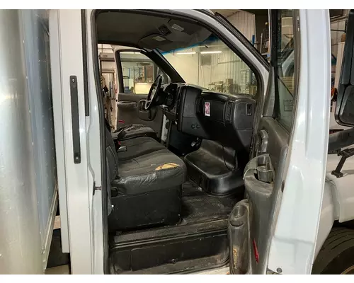 GMC C5C042 Cab Assembly