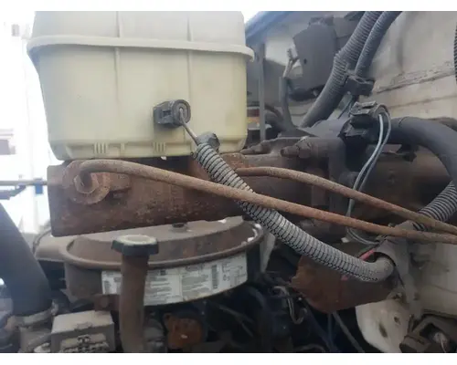 GMC C6000 Topkick Brake Master Cylinder