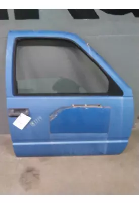 GMC C6000 DOOR ASSEMBLY, FRONT