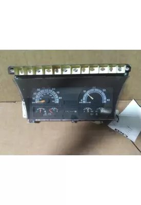 GMC C6000 GAUGE CLUSTER