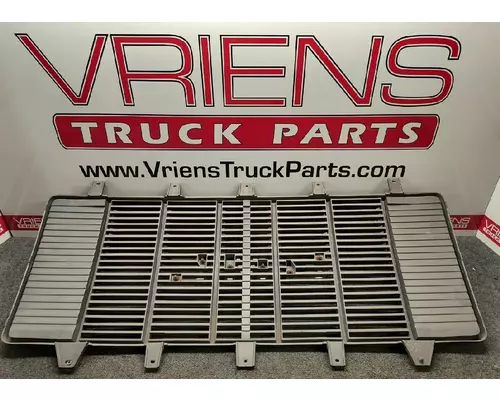 GMC C6500 / C7500 / TOPKICK Grille