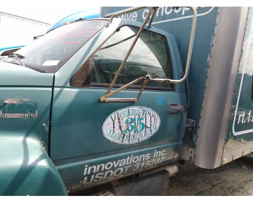 GMC C6500 1990-2002 DOOR ASSEMBLY, FRONT