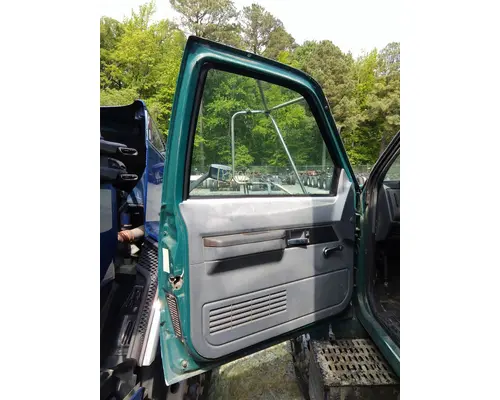 GMC C6500 1990-2002 DOOR ASSEMBLY, FRONT