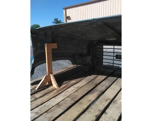 GMC C6500 1995-2002 HOOD