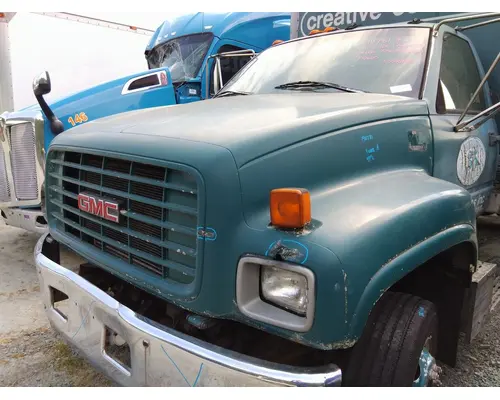 GMC C6500 1995-2002 HOOD
