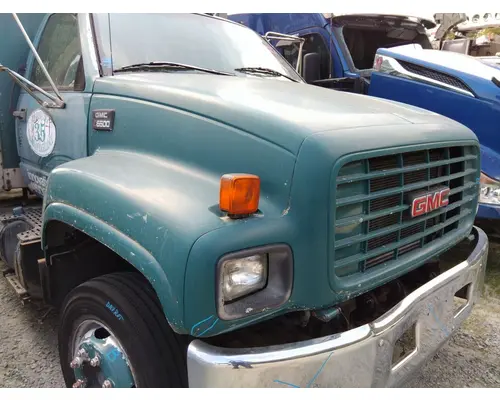 GMC C6500 1995-2002 HOOD