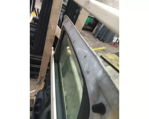 GMC C6500 2003-2010 DOOR ASSEMBLY, FRONT