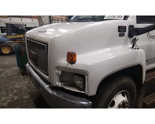 GMC C6500 2003-2010 HOOD