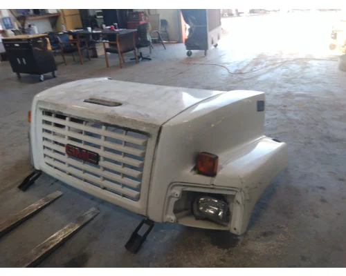 GMC C6500 2003-2010 HOOD