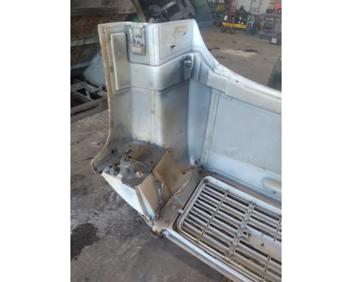 GMC C6500 2003-2010 HOOD