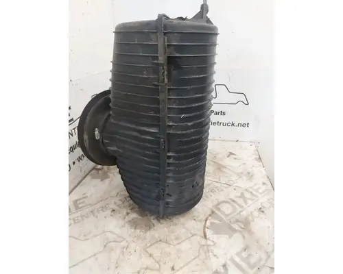 GMC C6500 Air Cleaner