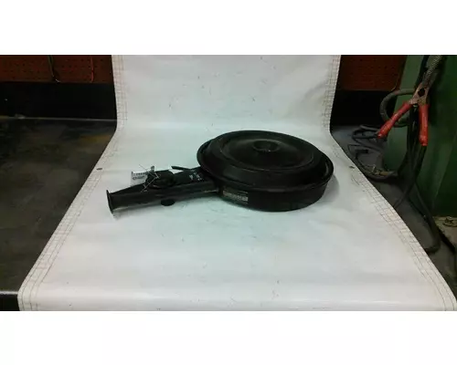 GMC C6500 Air Cleaner