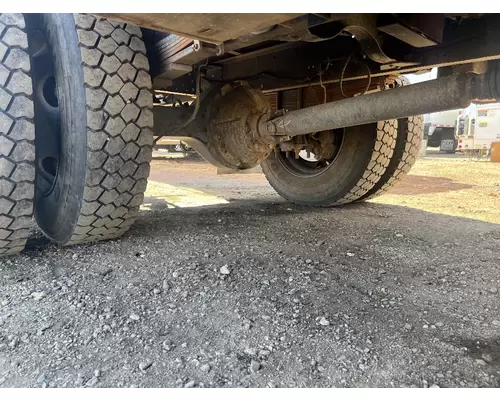 GMC C6500 Axle Assembly, Rear