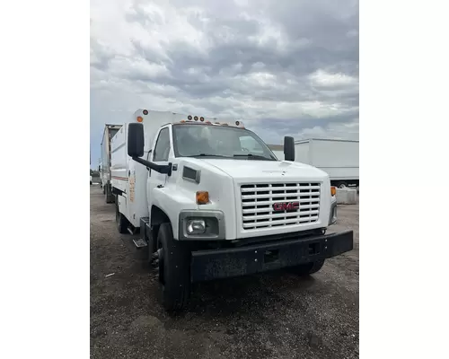 GMC C6500 Cab