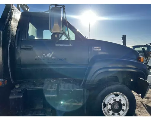 GMC C6500 Cab