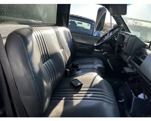 GMC C6500 Cab
