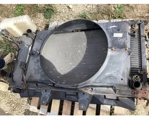 GMC C6500 Cooling Assy. (Rad., Cond., ATAAC)